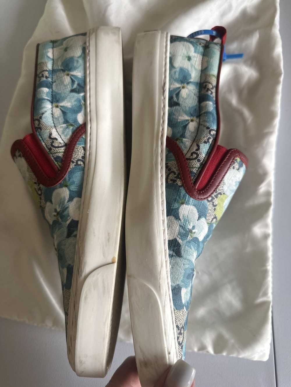 Gucci Gucci Supreme Flora Slip ons - image 6