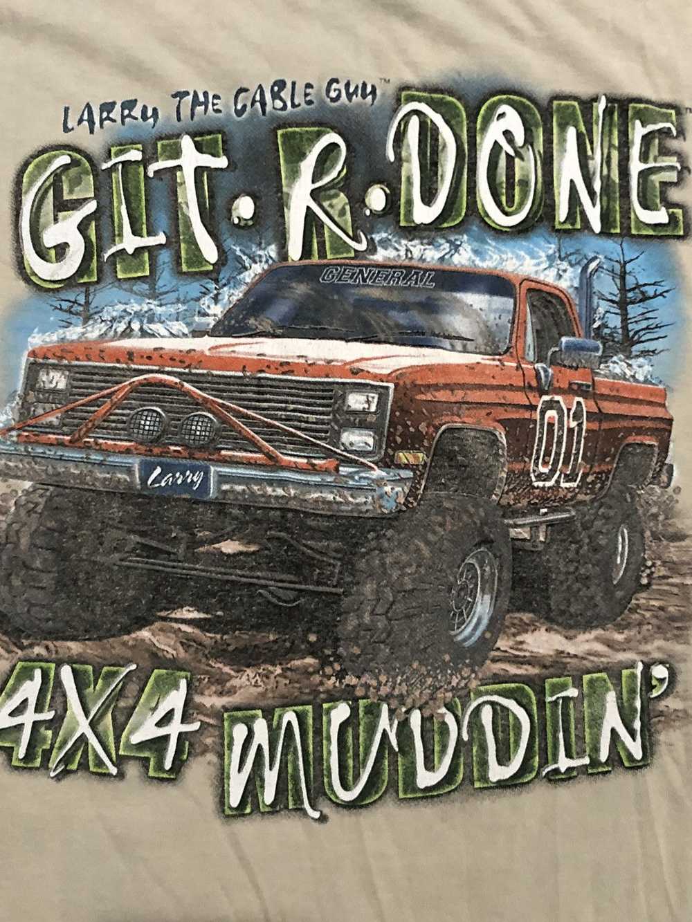 Vintage Y2K Larry The Cable Guy Git R Done Muddin… - image 3