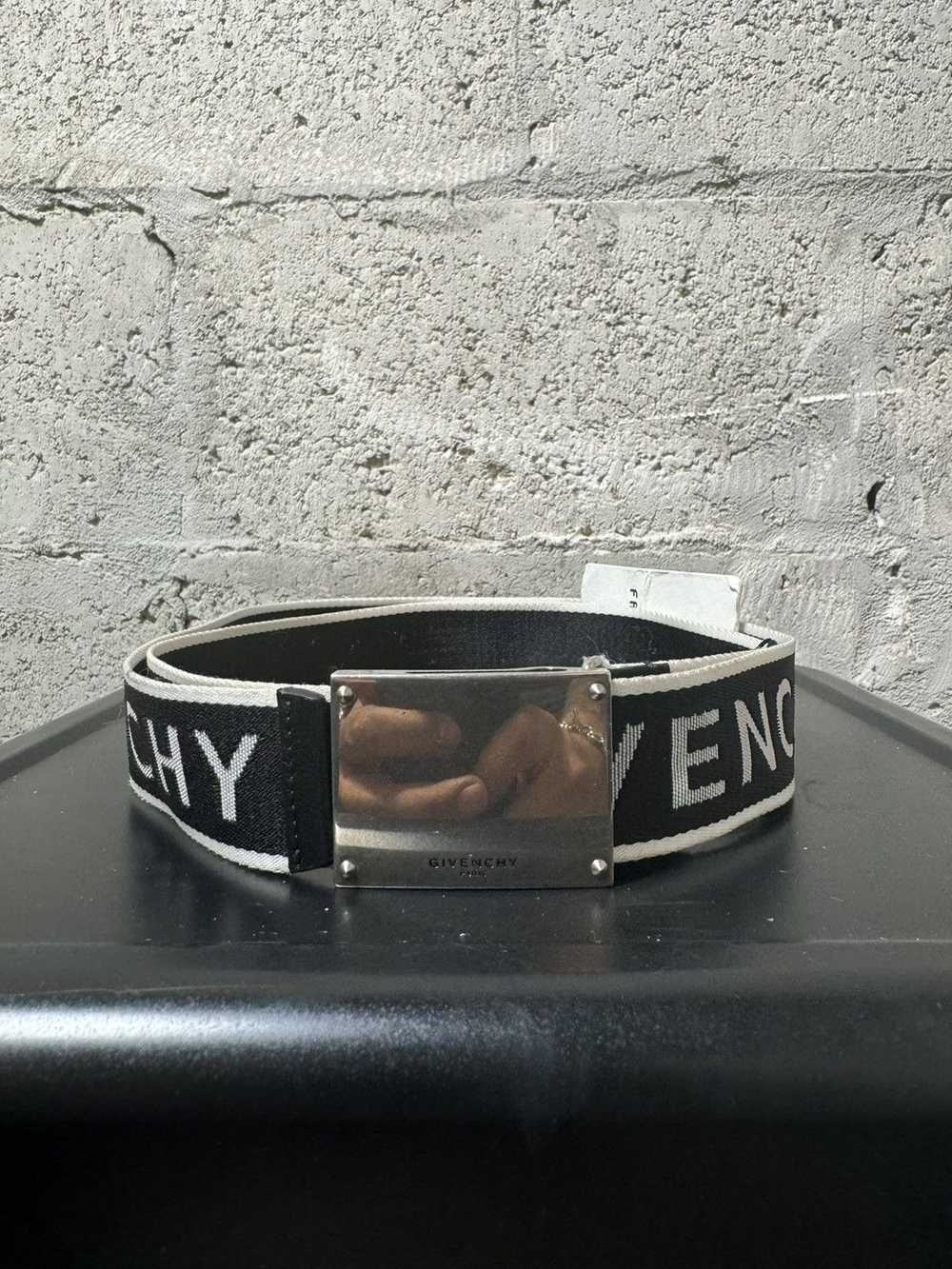 Givenchy GIVENCHY Logo Strap Belt - image 2