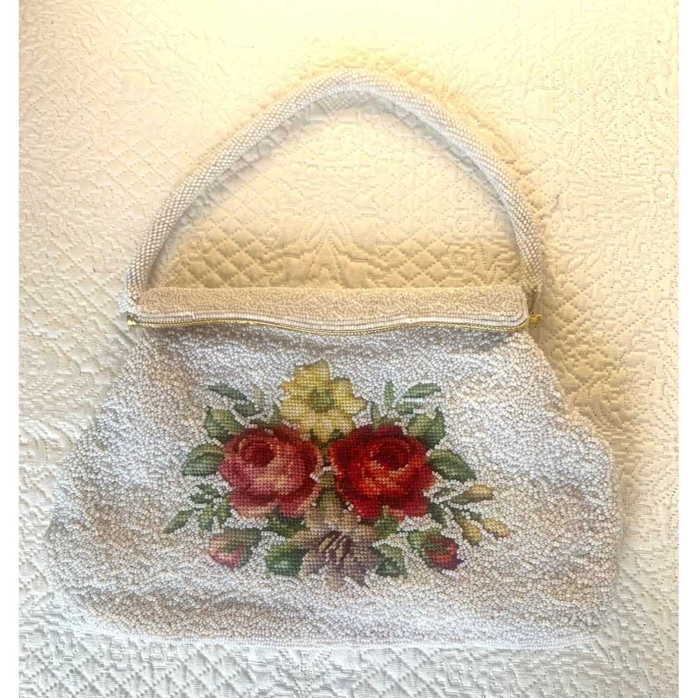 Vintage Needlepoint Roses Beaded Handbag Magnetic… - image 9