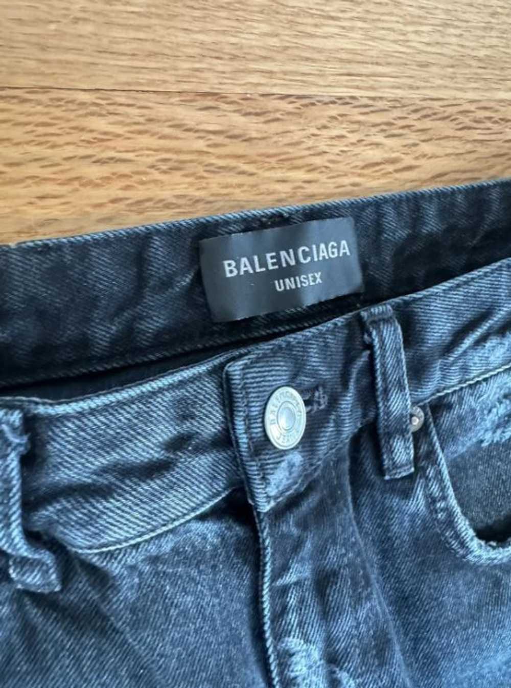 Balenciaga Balenciaga distressed baggy jeans - image 2