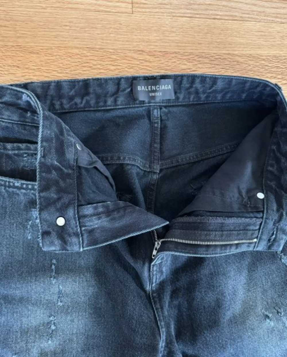 Balenciaga Balenciaga distressed baggy jeans - image 3