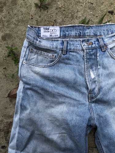 Zara Zara trf denim ixd makers ripped denim