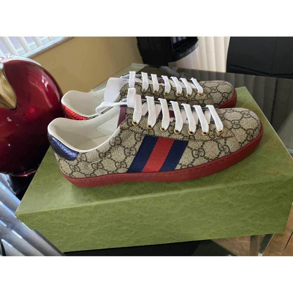 Gucci Ace leather low trainers - image 3