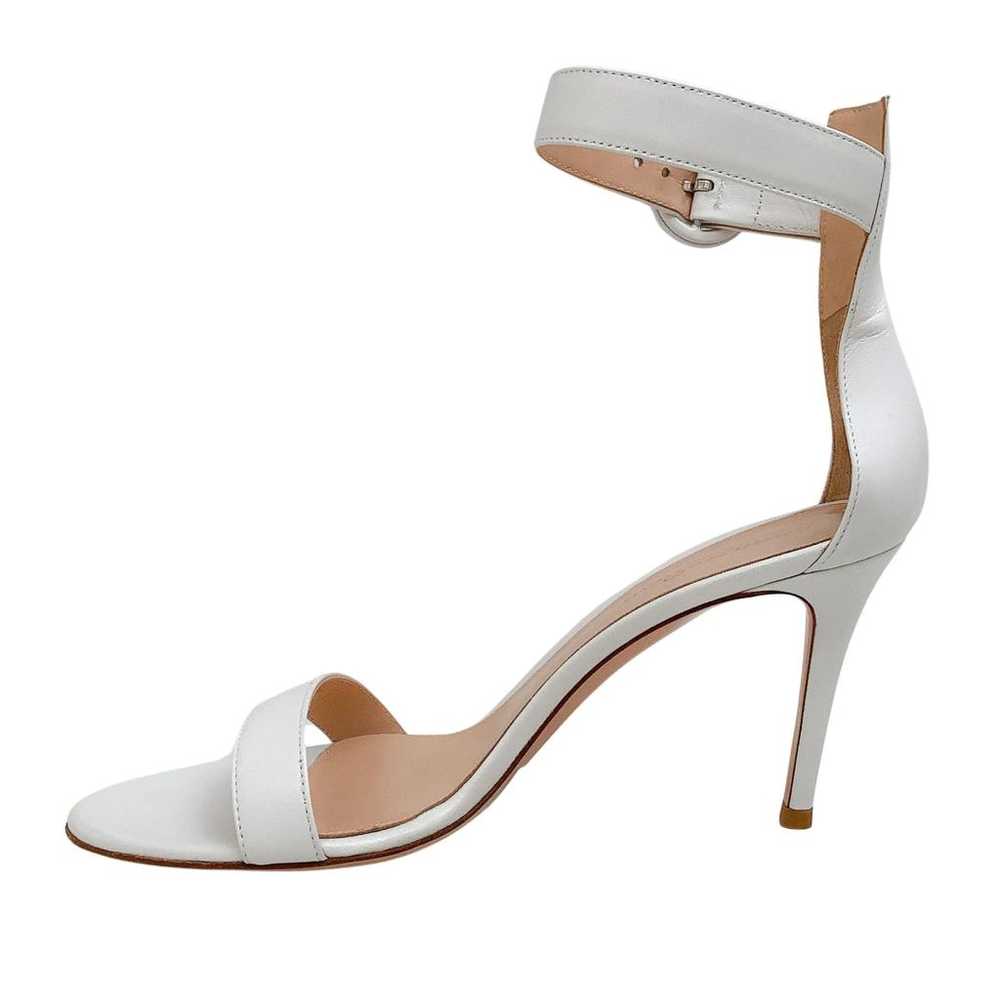 Gianvito Rossi Leather sandals - image 3