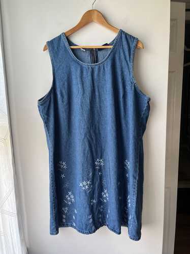 Random Vintage Embroidered denim dress (2X) | Used