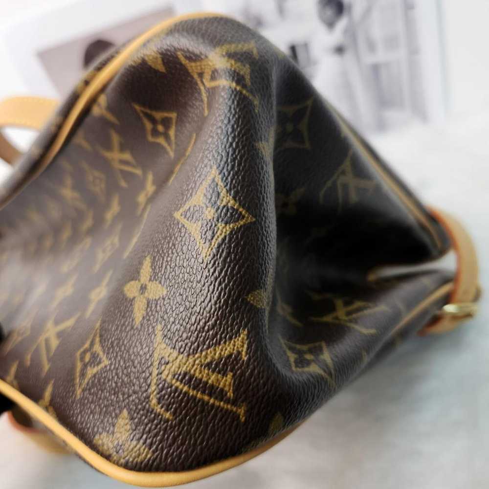 Louis Vuitton Batignolles leather handbag - image 9