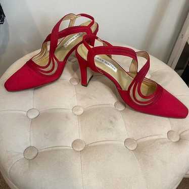 Vintage 80s / 90s bright red Ann Marino retro heel
