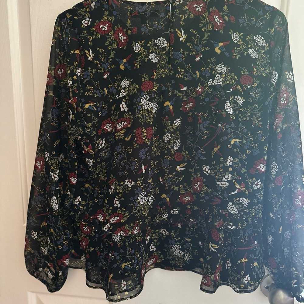 Madewell Finch Floral Ruffle Shirt Birds Black Ch… - image 4