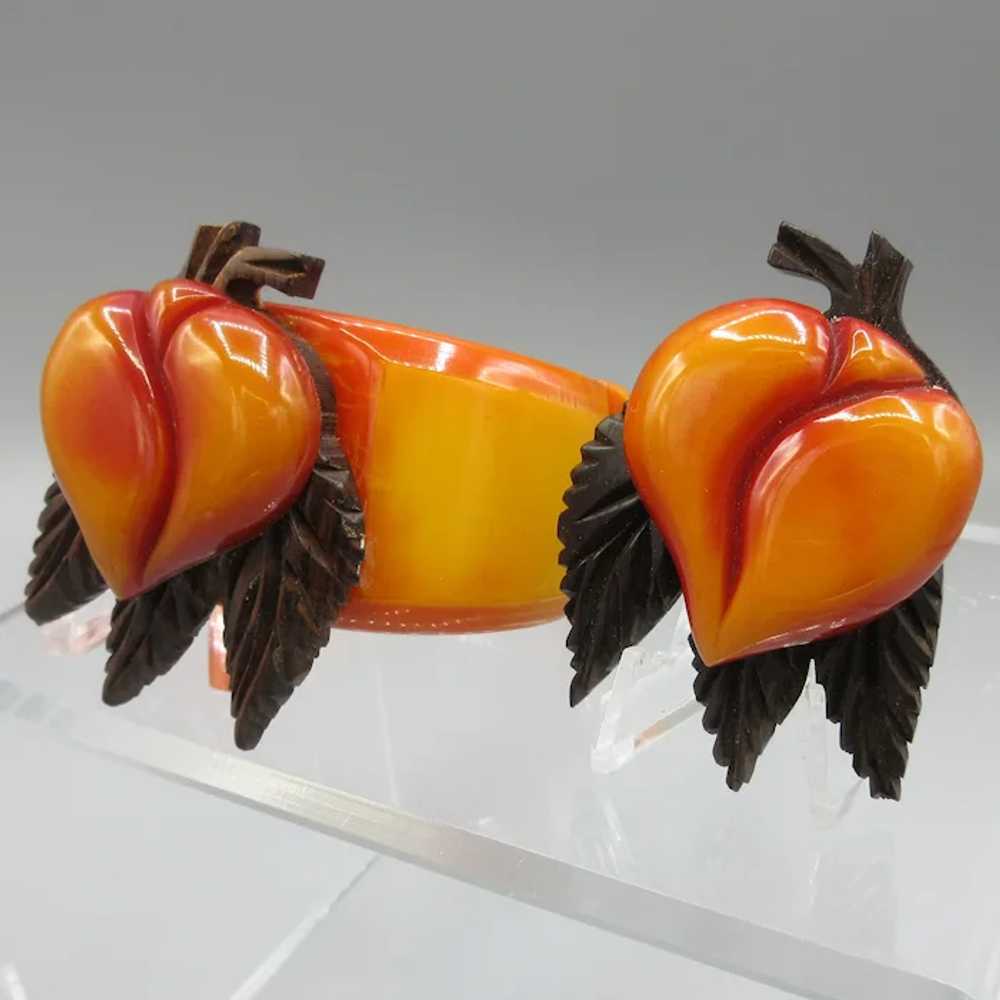 Fabulous Bakelite and Wood Figural  Peach Clamper… - image 3