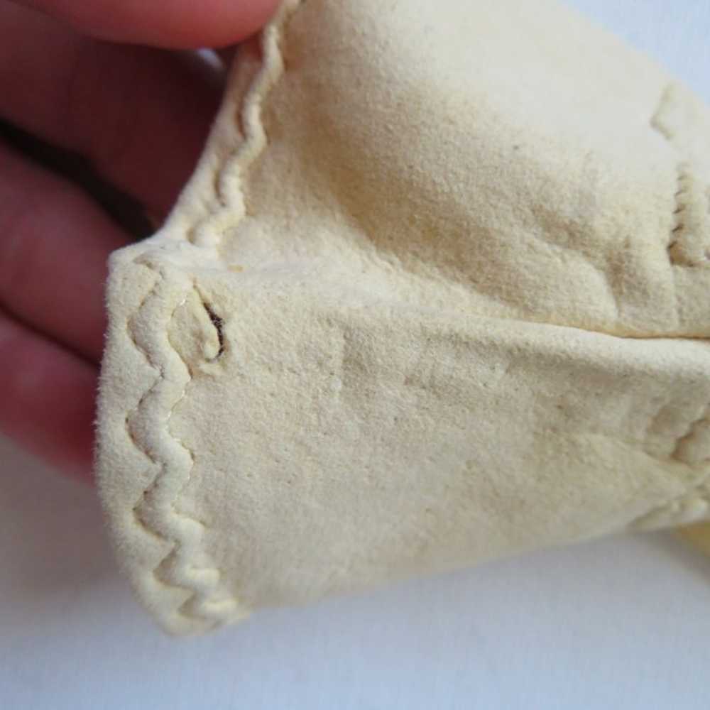 Vintage Dents English Leather Doeskin Gloves Size… - image 10