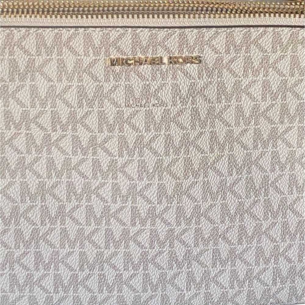 Michael Kors 'Adele' Logo Crossbody Bag-9.75"W X … - image 3