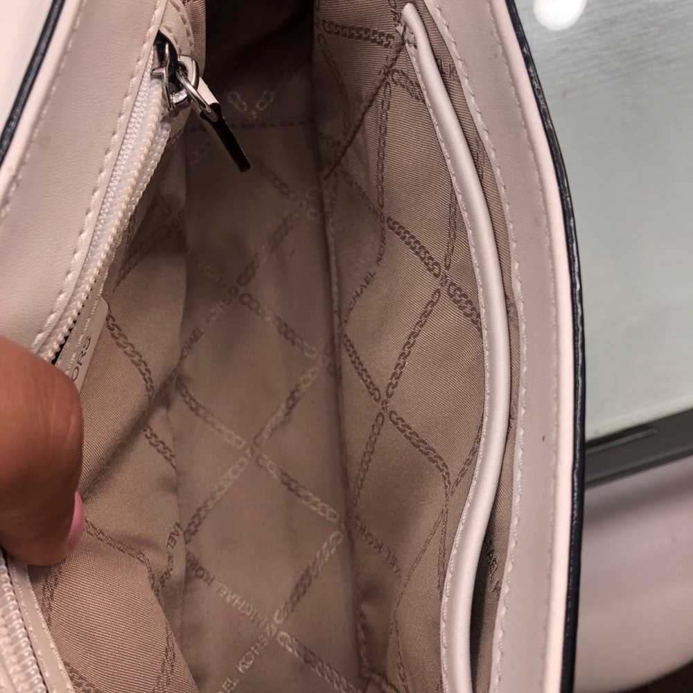 Michael Kors purse White MK Leather hangbag - image 11