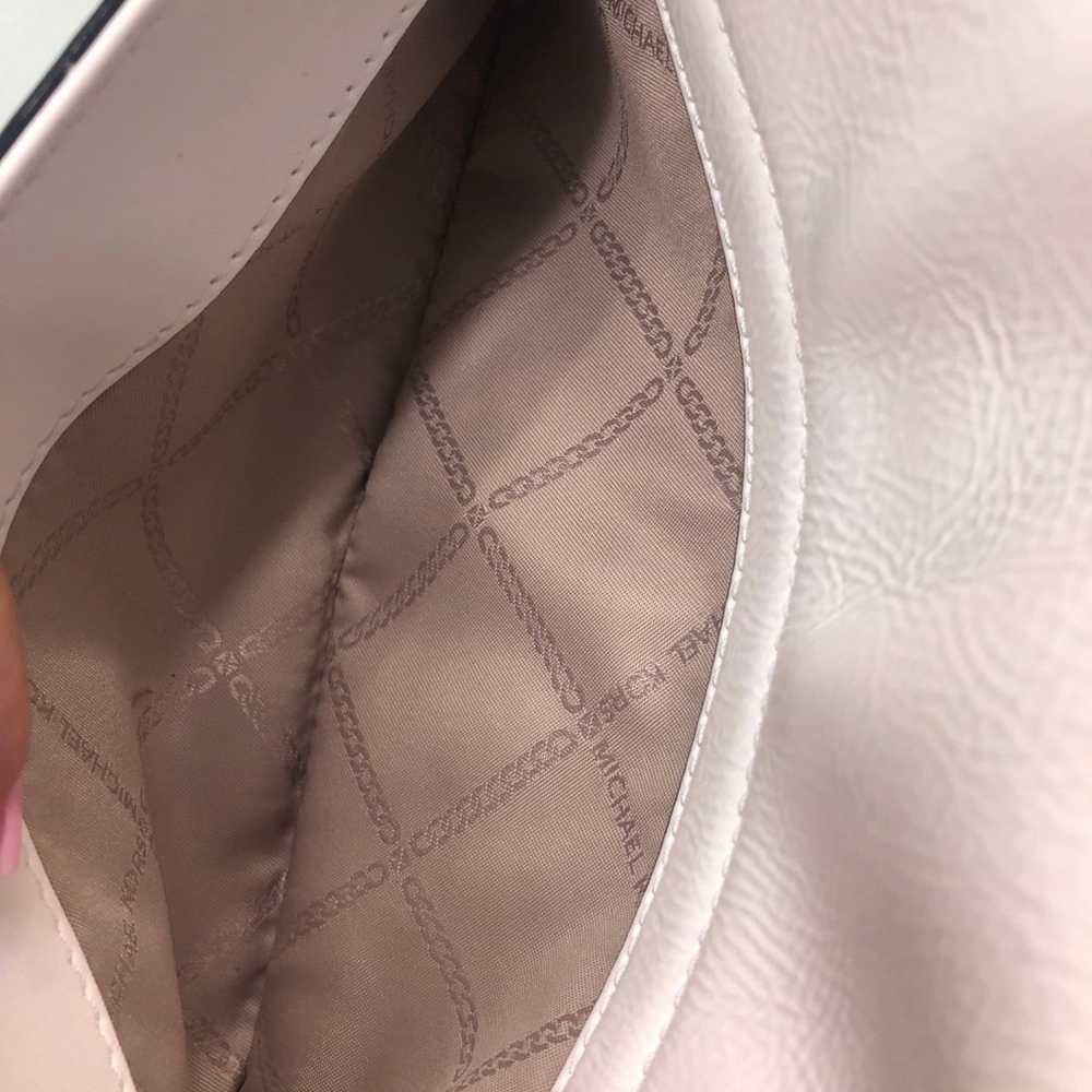 Michael Kors purse White MK Leather hangbag - image 9
