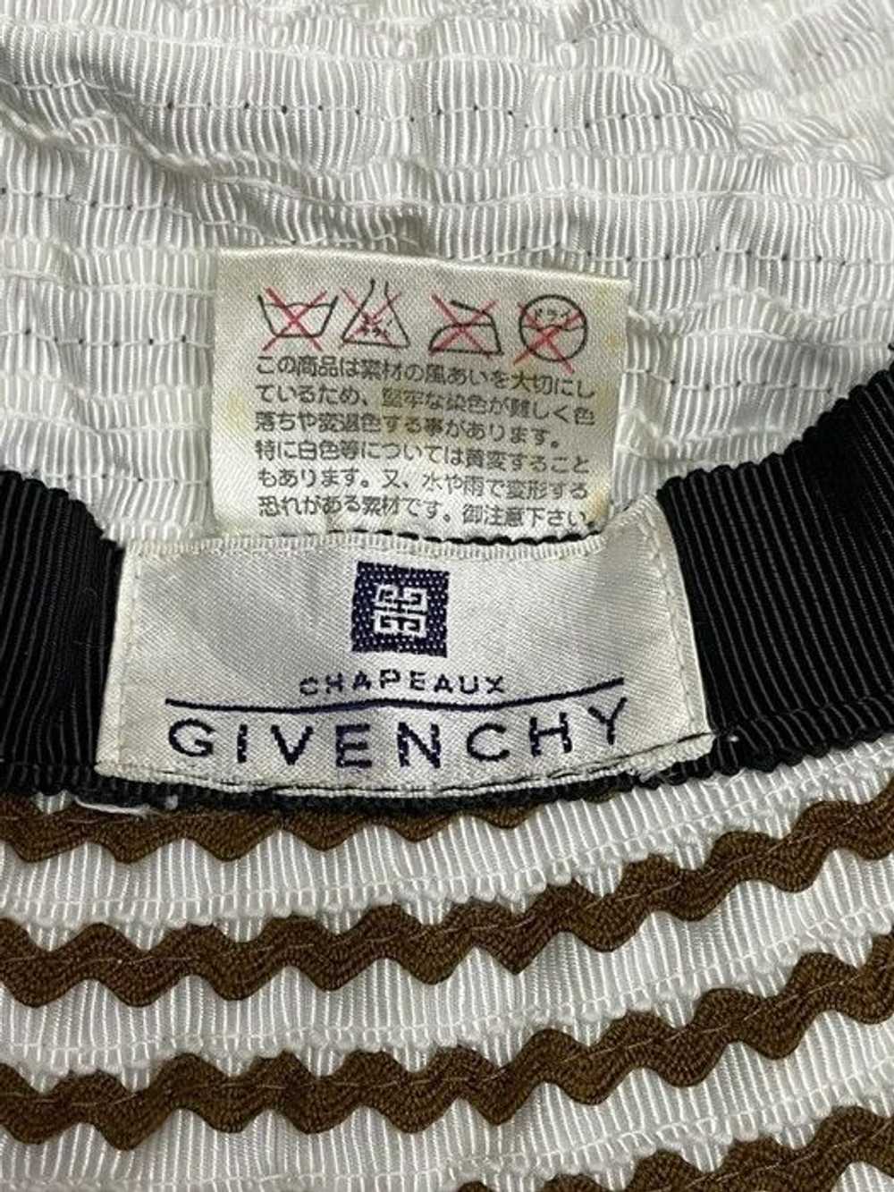 Givenchy × Vintage Vintage GIVENCHY CHAPEAUX Acry… - image 6