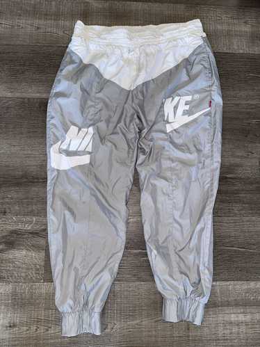 Nike Nike Women's Sportswear Windrunner Poly Pants