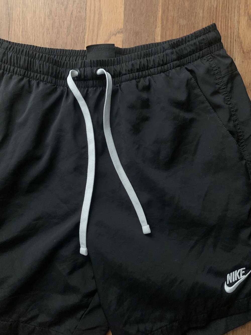 Nike nike woven shorts - image 5