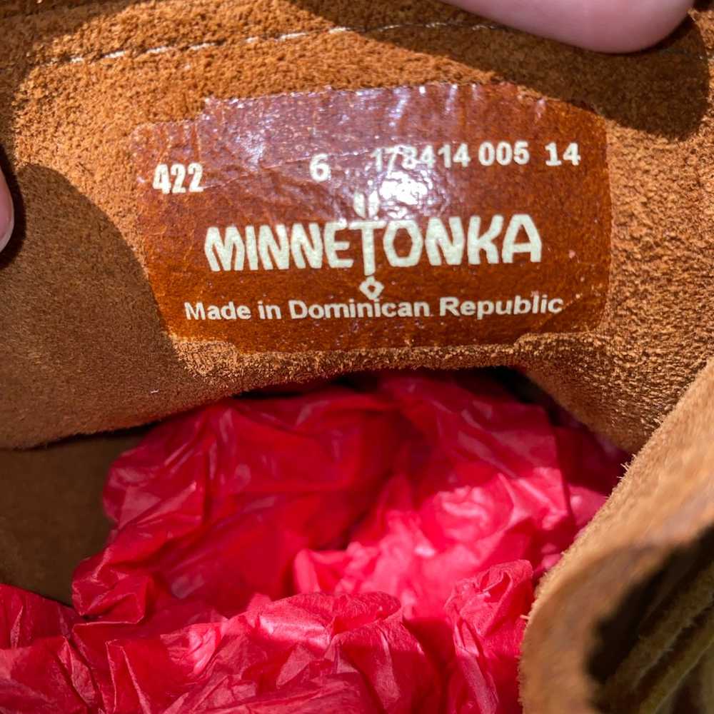 Minnetonka moccasins size 6 - image 6