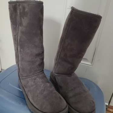 UGG Australia Grey Suede Boots