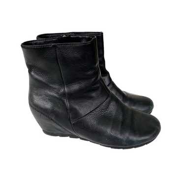 Gentle Souls Black Leather Barn Voyage Wedge Boots