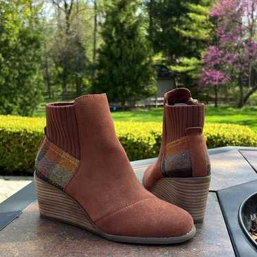 TOMS ANKLE BOOTIES