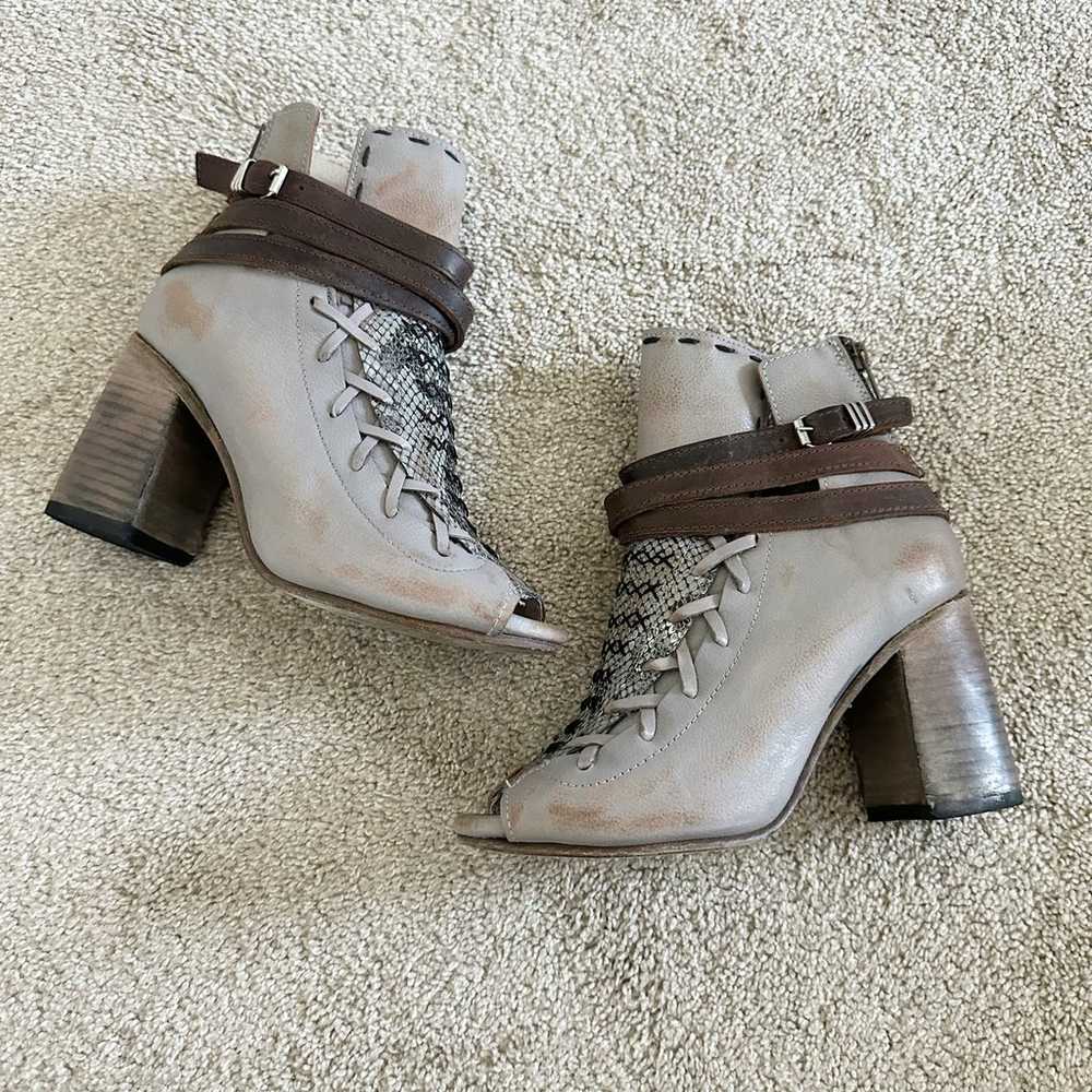 Freebird By Steven Eagle Ankle Booties Heels Leat… - image 2