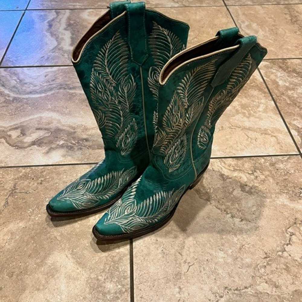 Exquisite Green Suede Boots (Size 9 1/2) – Crafts… - image 5