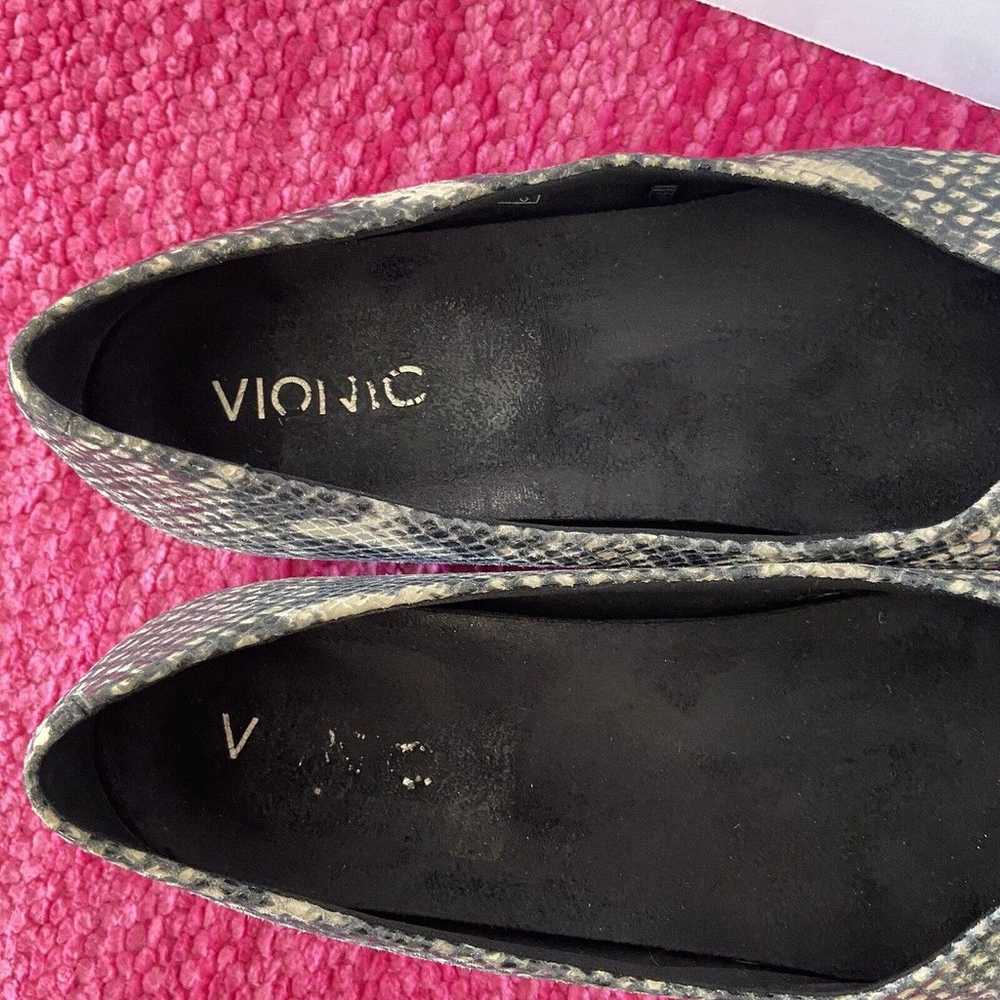 Vionic Caballo Pointed Toe Ballet Flats Natural S… - image 6