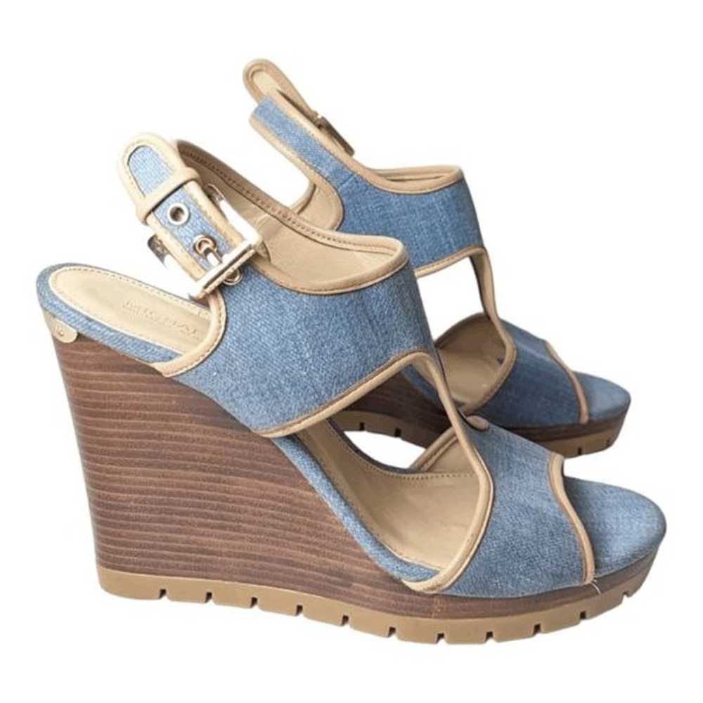 MICHAEL KORS Gillian Wedge Sandal Size 9M - image 3