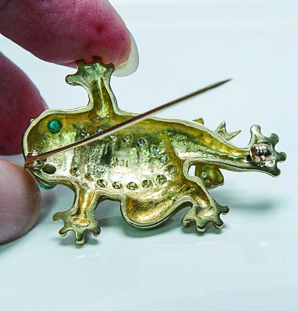 Huge Heavy Vintage 18K Gold Diamond Emerald Frog … - image 7