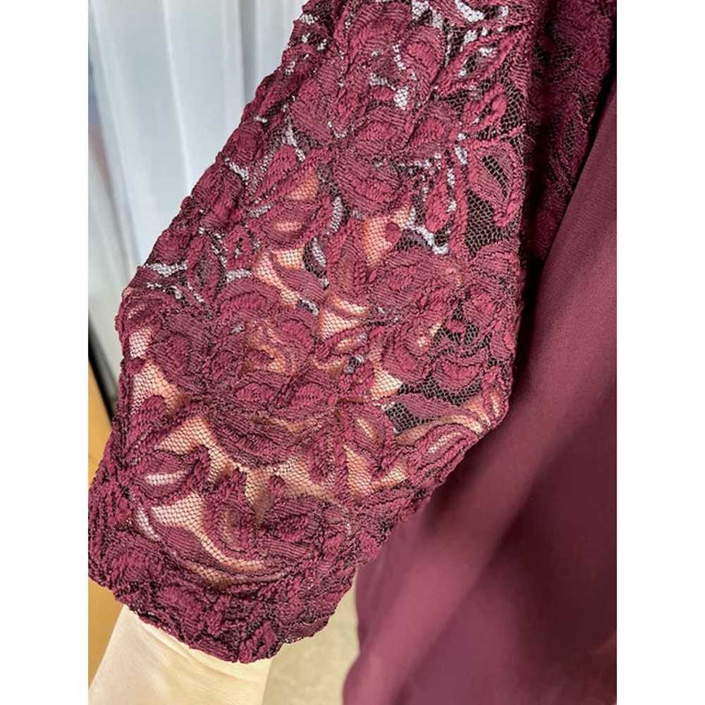 Luxology dress burgundy lace shoulder sleeves - image 2