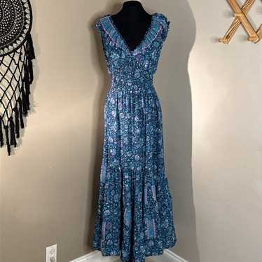 ITALIAN Floral Silk Dress Size Small V Neck Blue P
