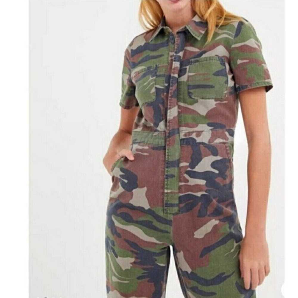 Women BDG Urban Outfitters Camouflage Jumpsuit Fl… - image 2