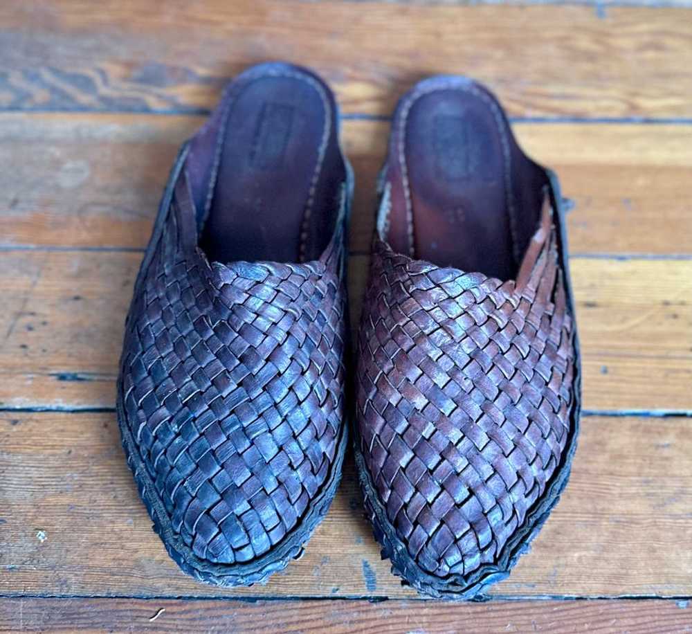 Mohinders Woven City Slipper / Oiled Leather (10)… - image 1