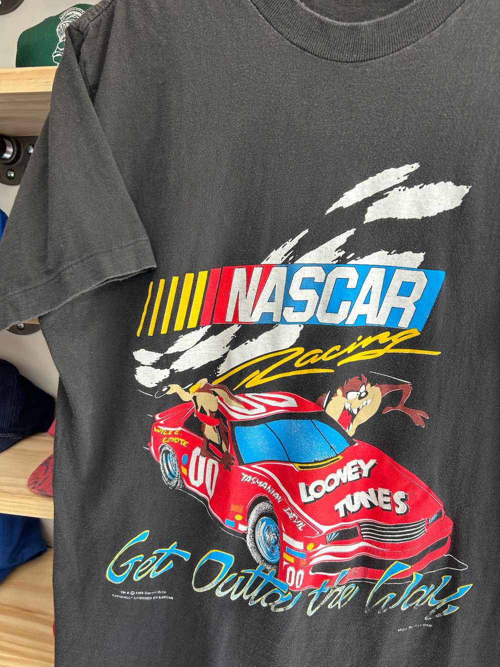 Vintage Looney Tunes Nascar Taz Graphic Tee Small… - image 4