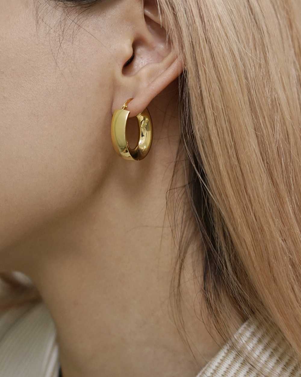 14k Gold Hoop Earrings - image 2