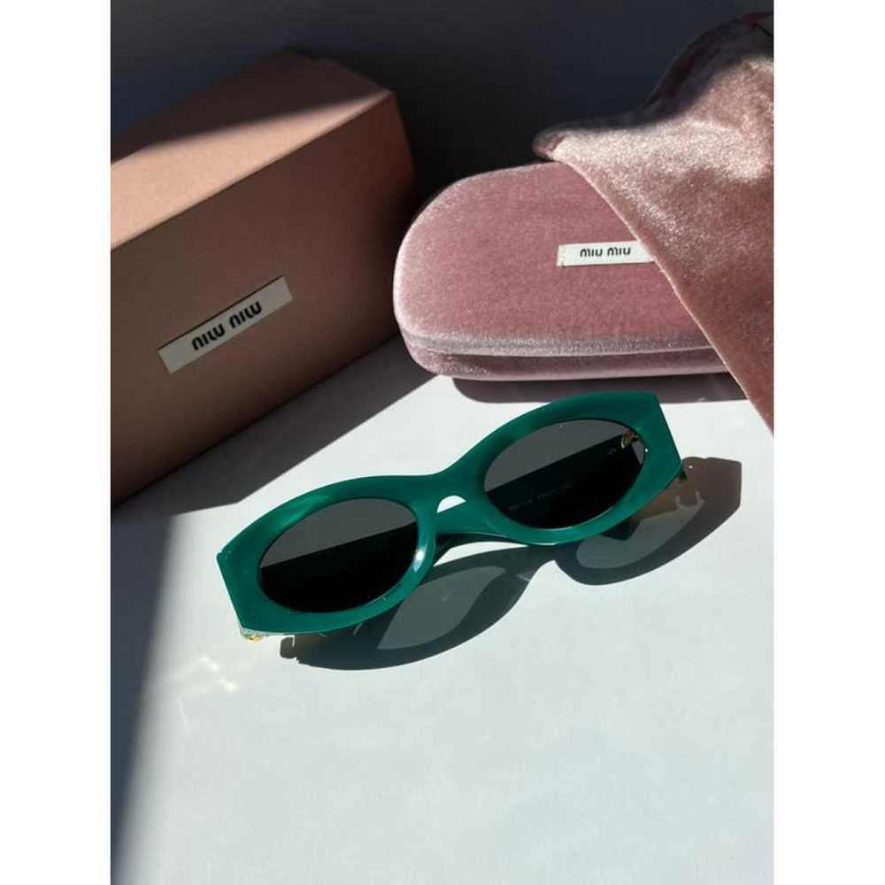 Miu Miu Oversized sunglasses - image 2