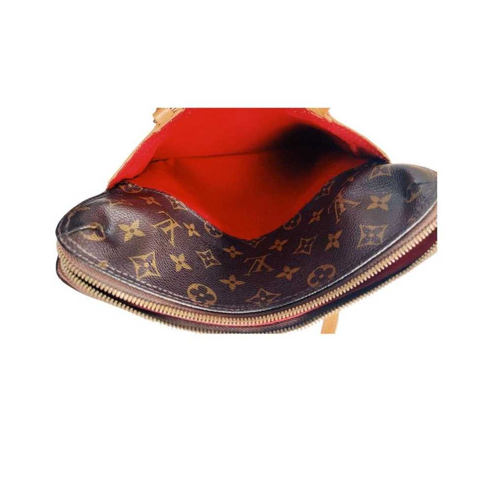 Louis Vuitton Coussin Vintage leather handbag - image 11