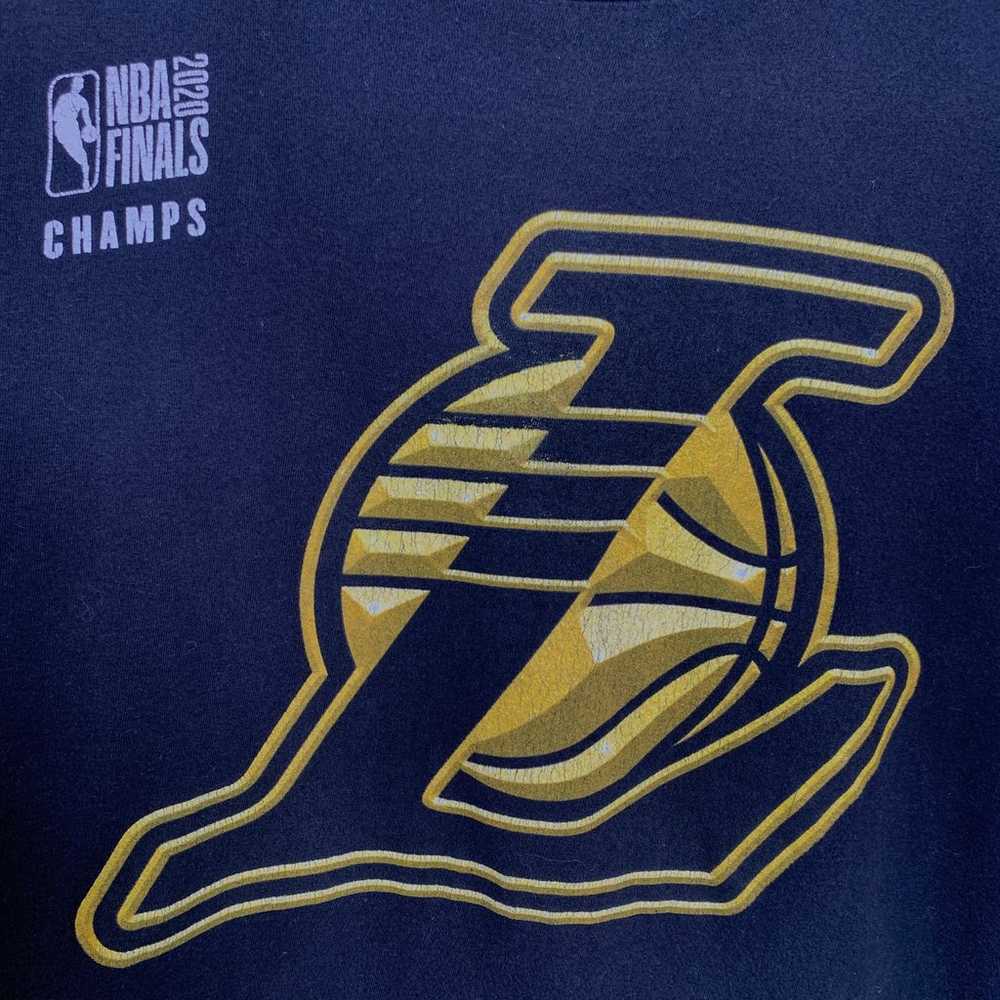 Fanatics Los Angeles Lakers LeBron James T-Shirt … - image 8