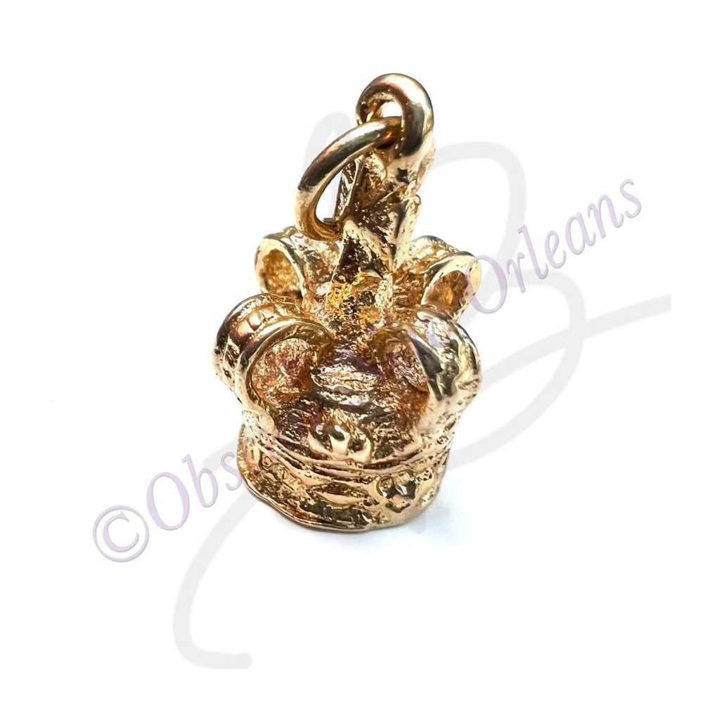 Non Signé / Unsigned Yellow gold pendant - image 7