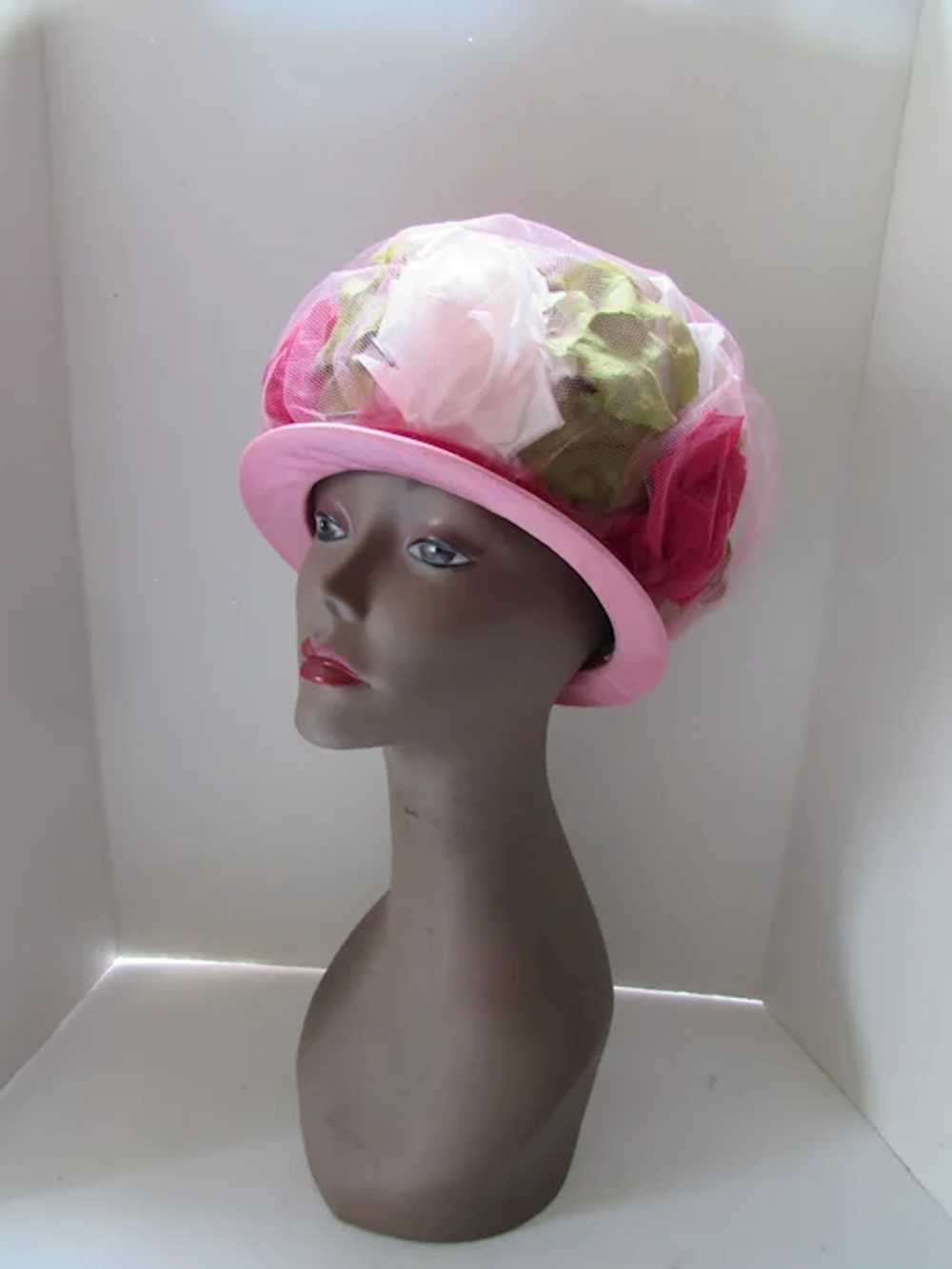 Fab 1960 Era Bouffant Hat Pink & Red Cabbage Rose… - image 4