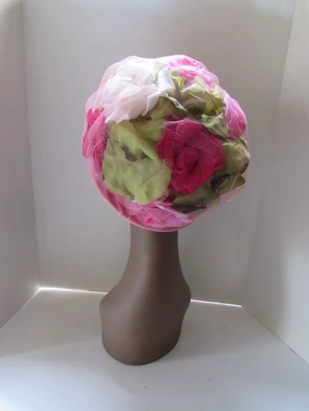 Fab 1960 Era Bouffant Hat Pink & Red Cabbage Rose… - image 7