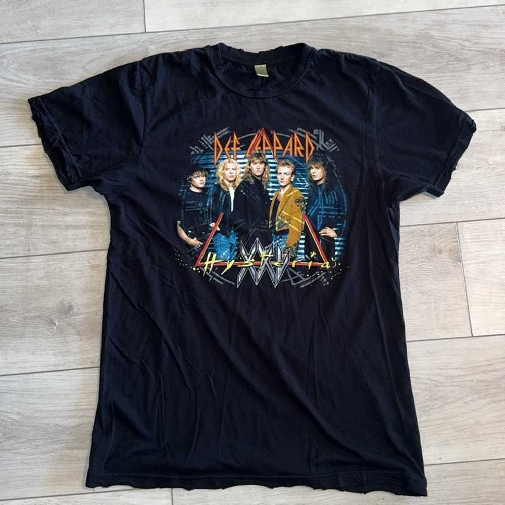 Def Leppard Hysteria ‘87 Tour T shirt Men’s Medium - image 1