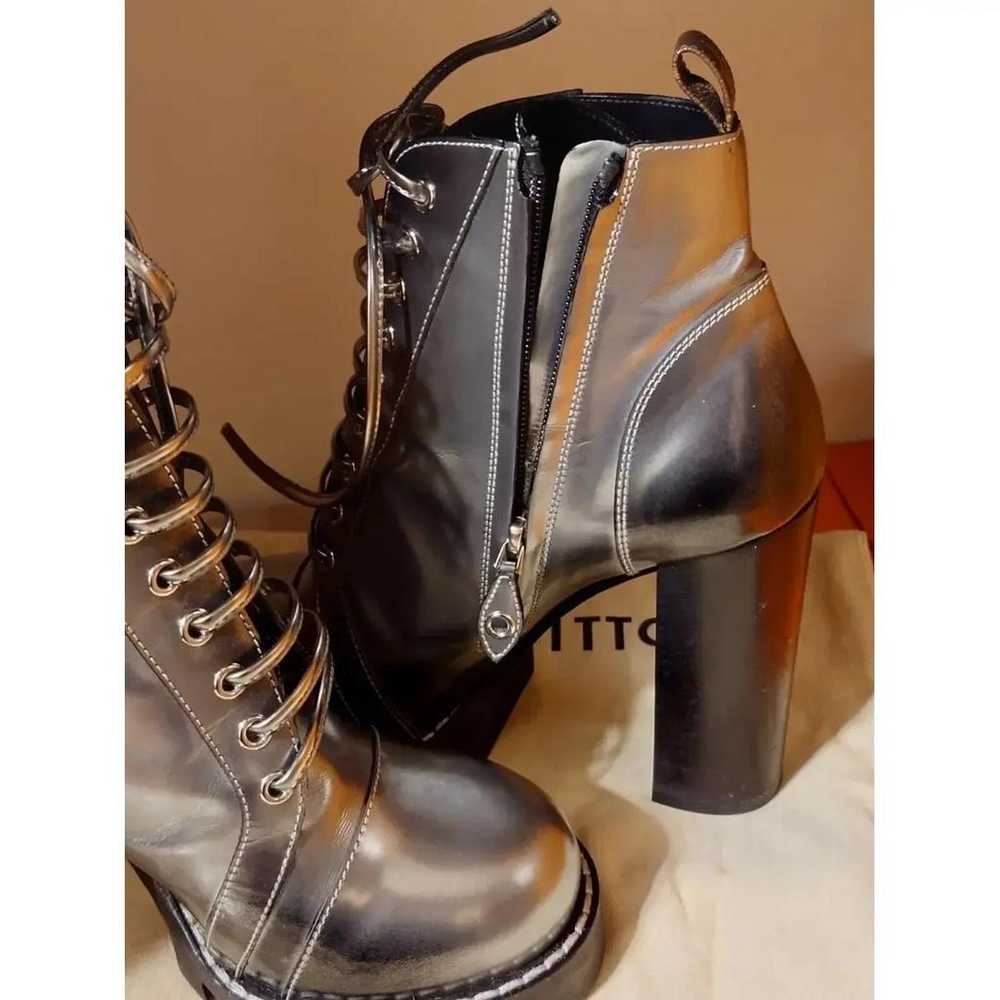 Louis Vuitton Star Trail leather biker boots - image 10