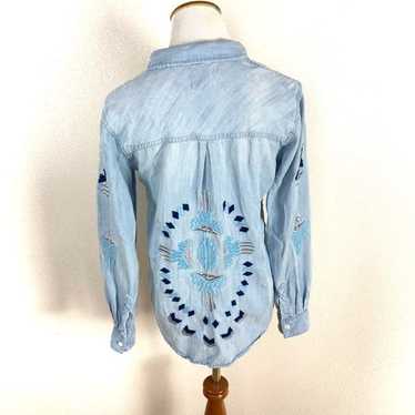 Rails Chambray Embroidered Shirt Top NWO