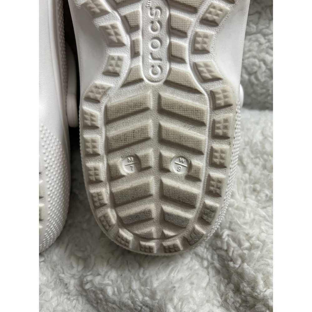 Crocs CROCS Women’s White Insulated Crocs Dual Co… - image 2