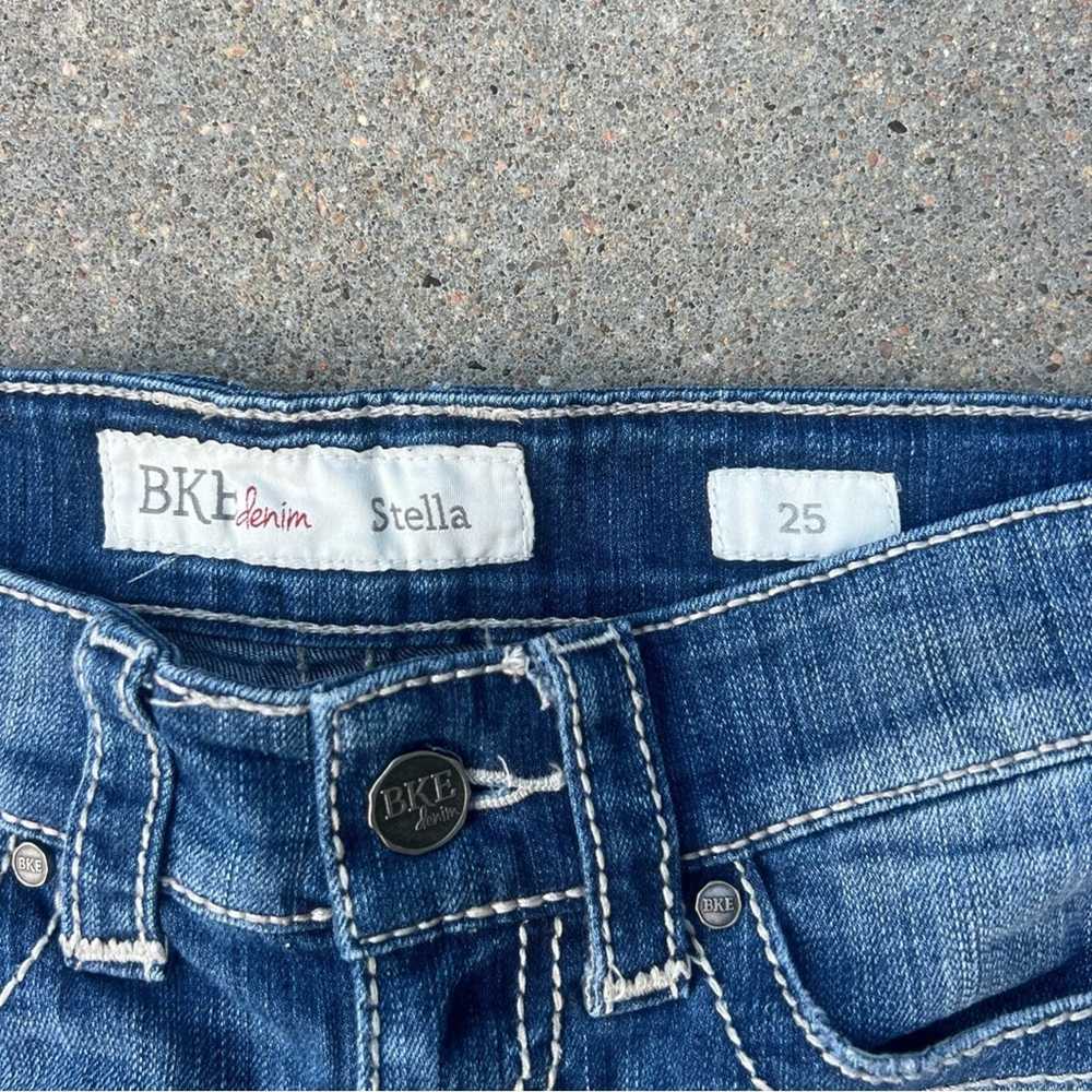 Bke Buckle BKE Stella Distressed front jeans shor… - image 2