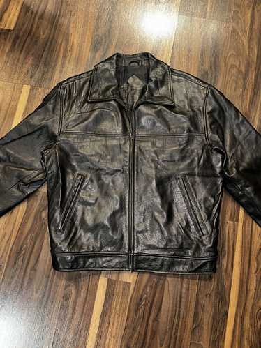 Genuine Leather × Leather Jacket × Roundtree & Yor
