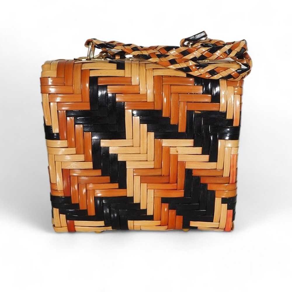 Vintage 50/60s Wicker Woven Cane Box Handbag Purs… - image 3