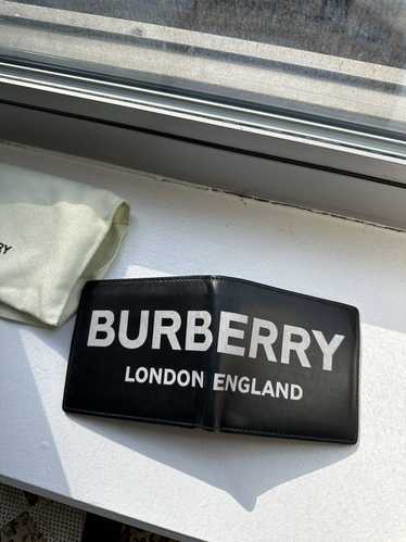 Burberry Burberry London England Leather Printed W